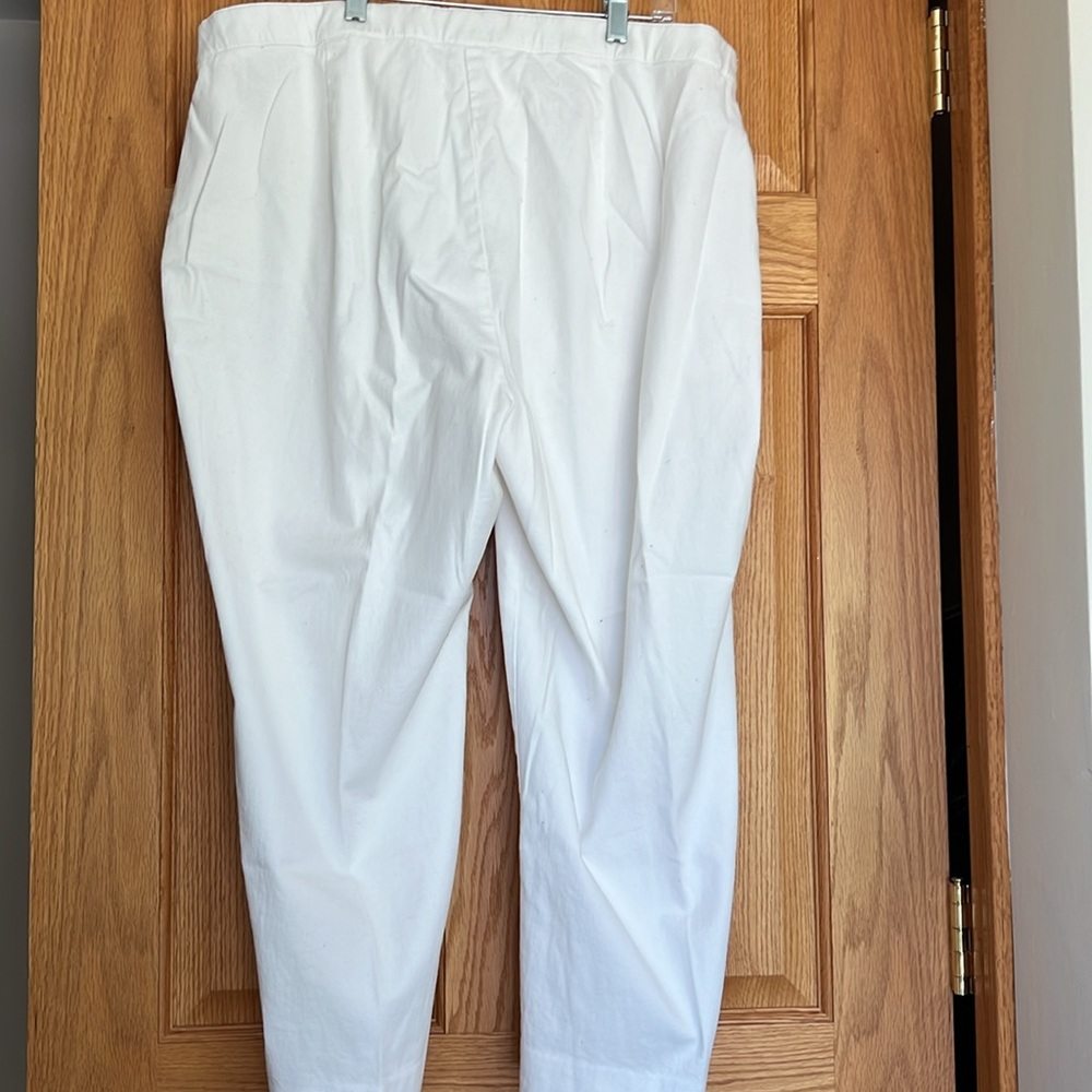Cold water creek capris - Picture 2 of 2
